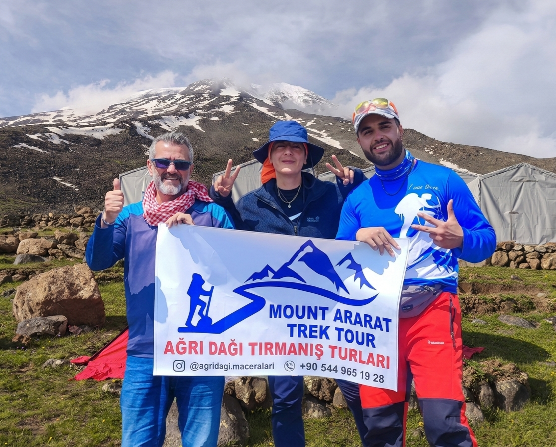 Mount Ararat Trekking – Gora Ararat: Trasy, Koszt i Najlepszy Czas na Wejscie